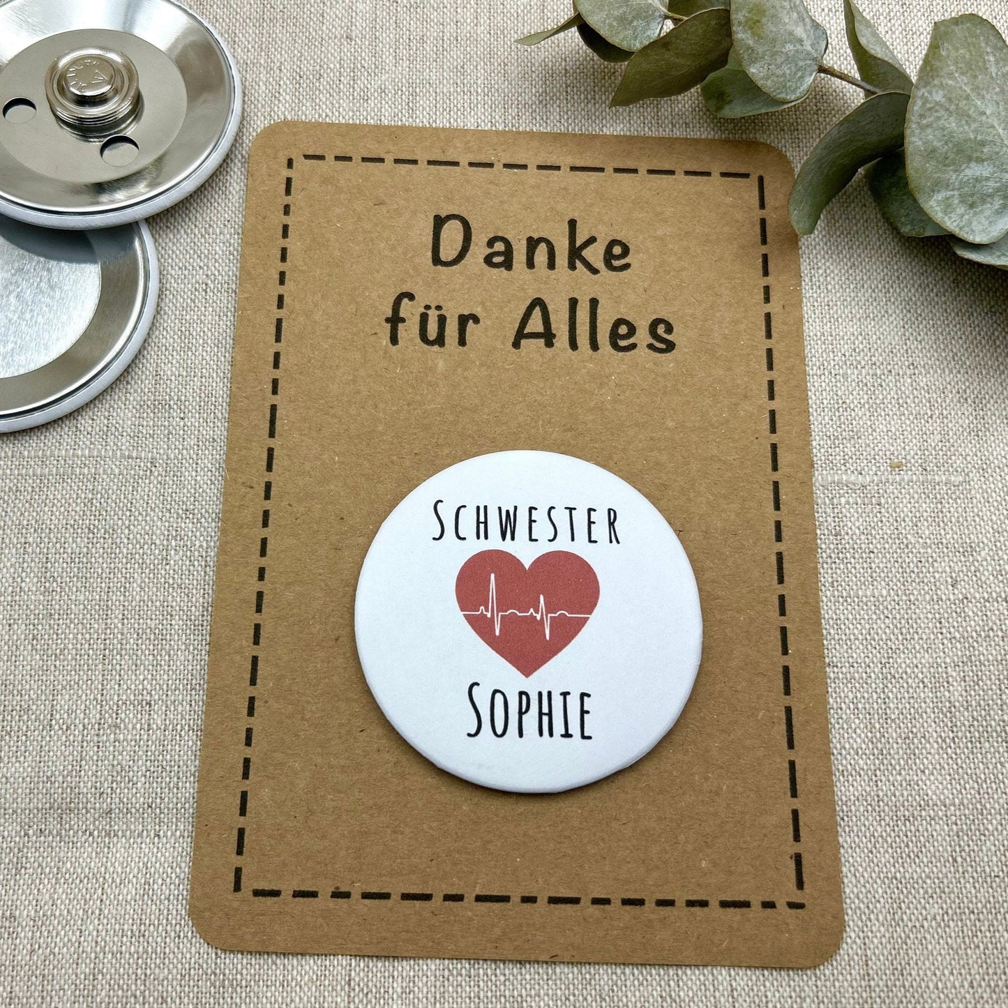 Namensschild Krankenschwester PERSONALISIERT & Geschenkkarte nach Wahl