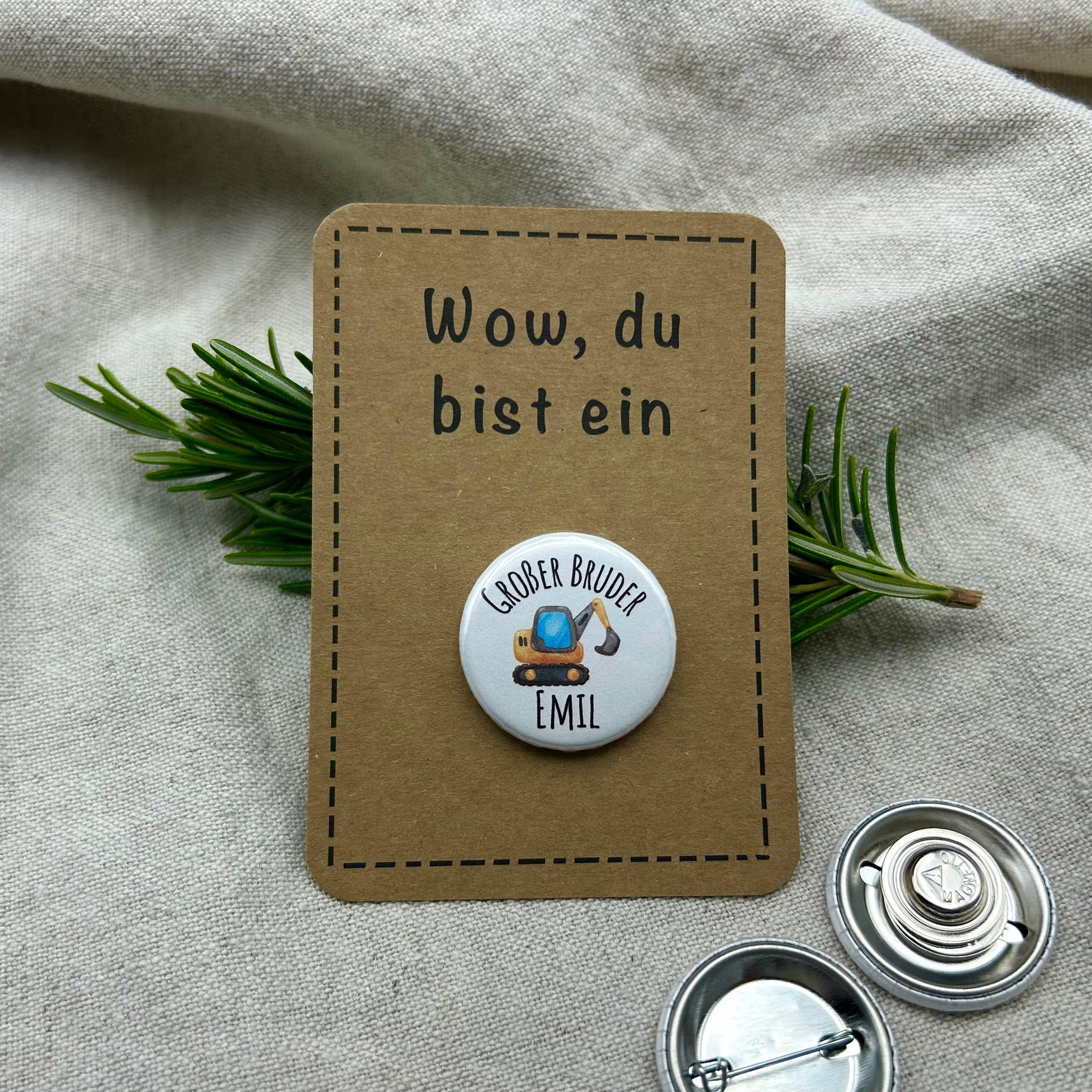 Anstecker großer Bruder BAGGER PERSONALISIERT