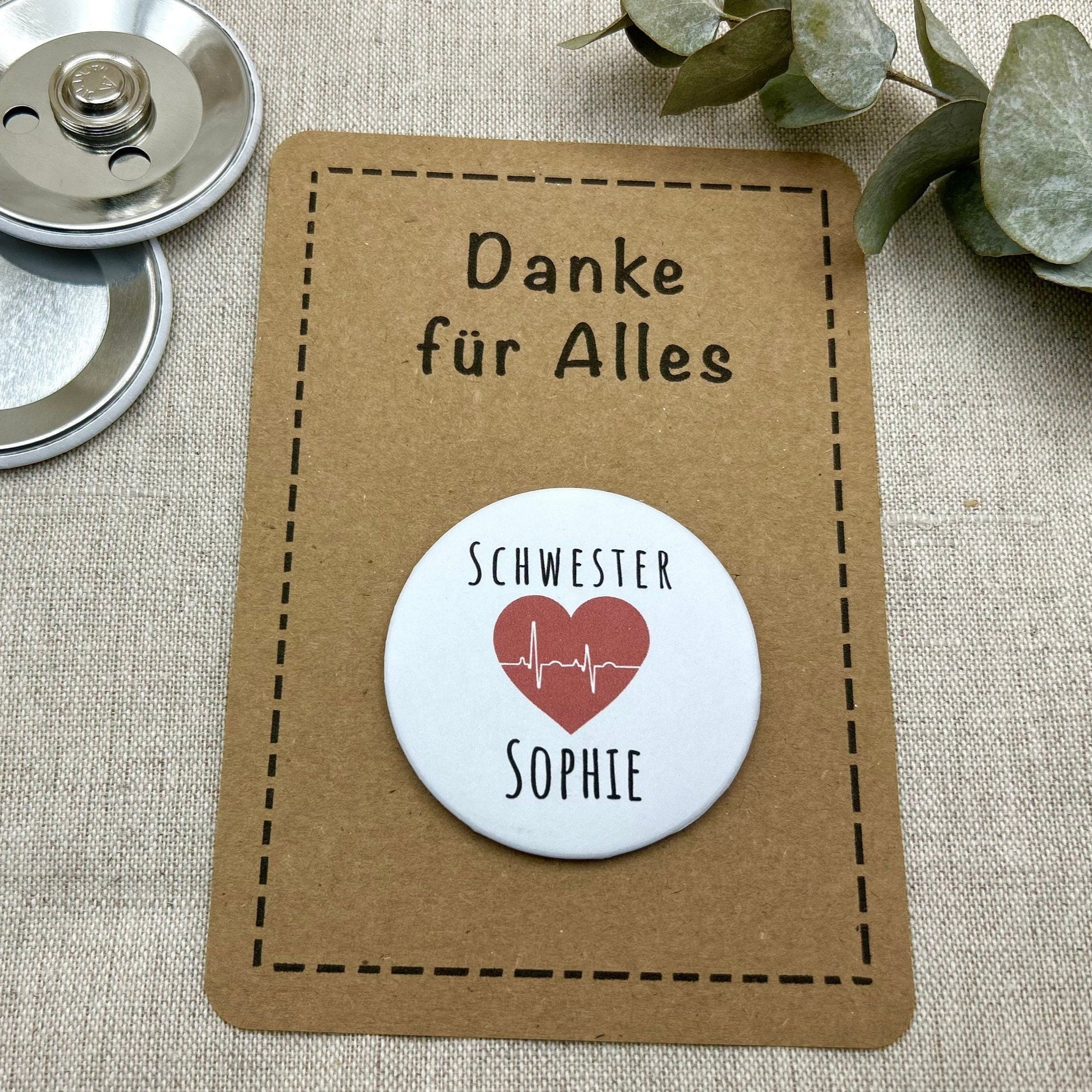 Namensschild Krankenschwester PERSONALISIERT & Geschenkkarte nach Wahl