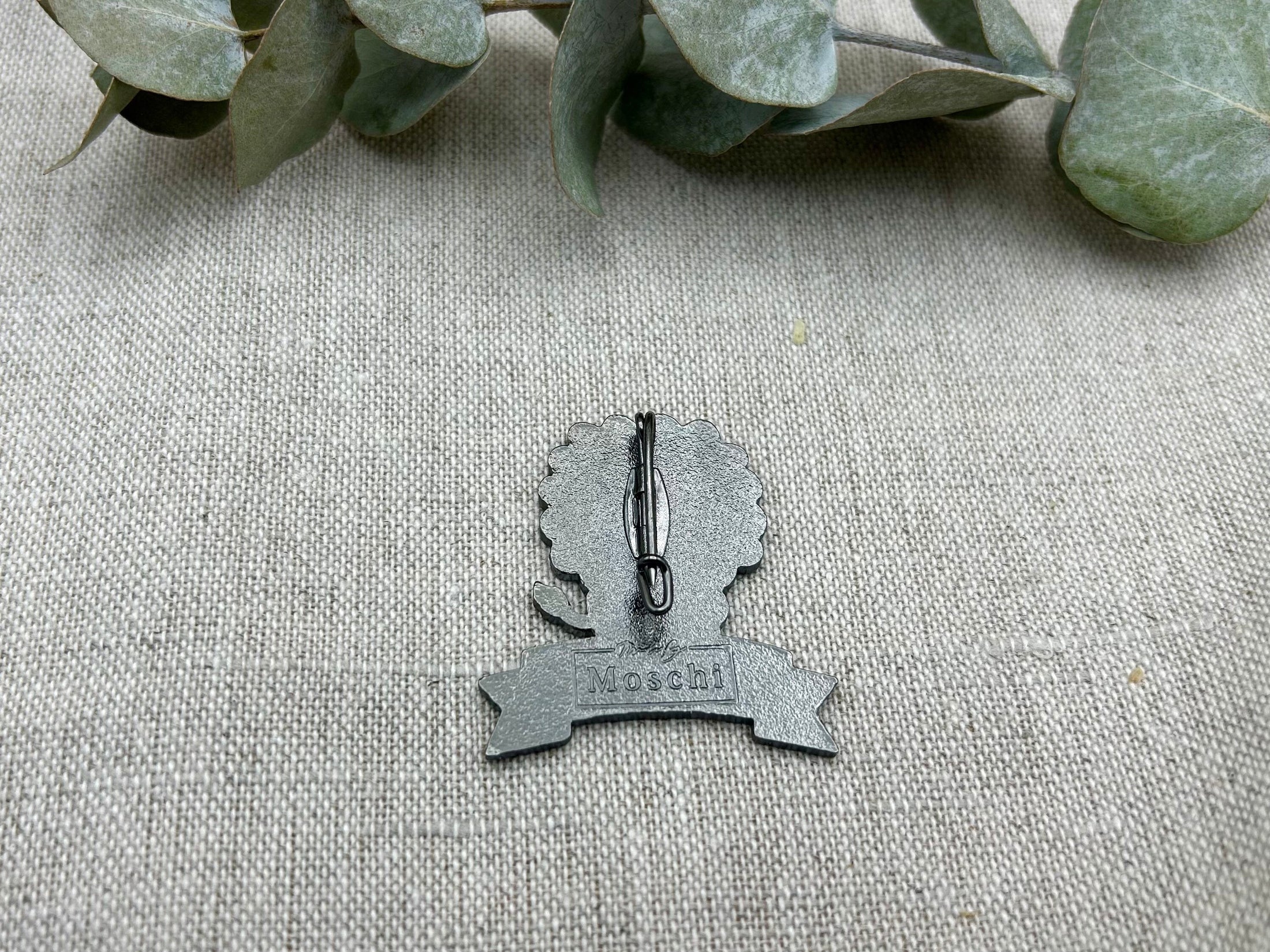 Emaille Anstecker großer Bruder LÖWE